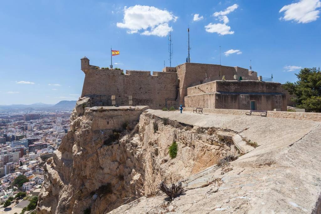Willa Casa En Centro Historico De Alicante Zewnętrze zdjęcie